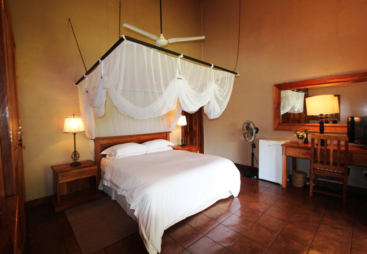 Kumbali Country Lodge Lilongwe Eksteriør bilde
