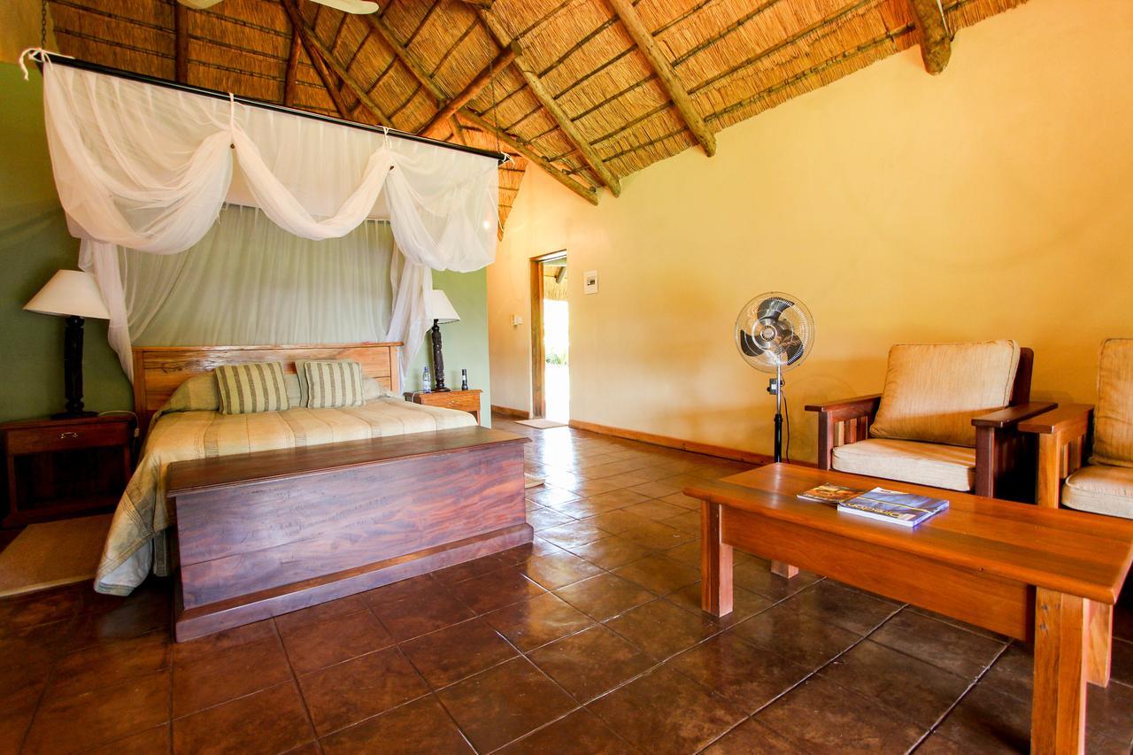 Kumbali Country Lodge Lilongwe Eksteriør bilde