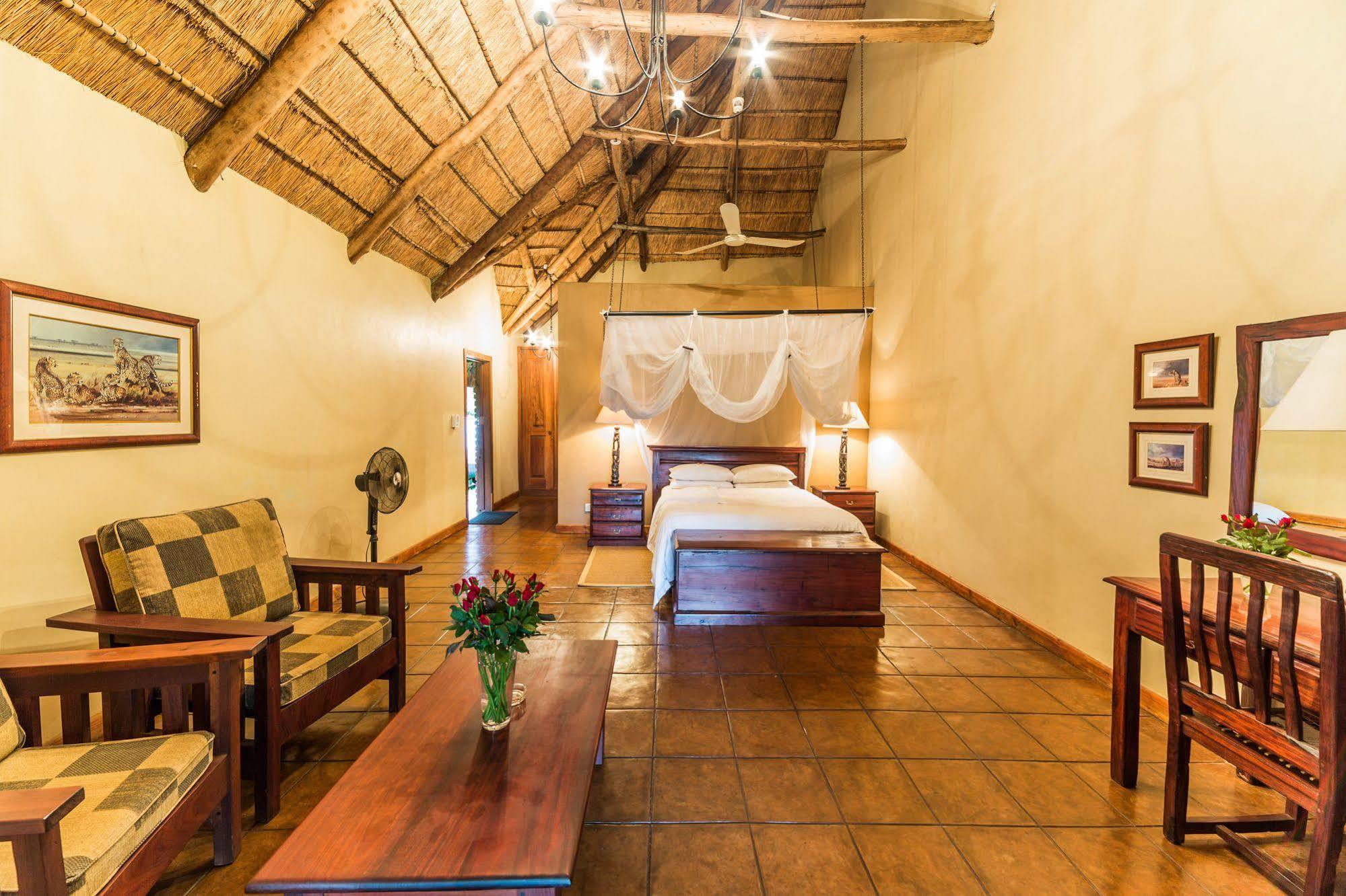 Kumbali Country Lodge Lilongwe Eksteriør bilde